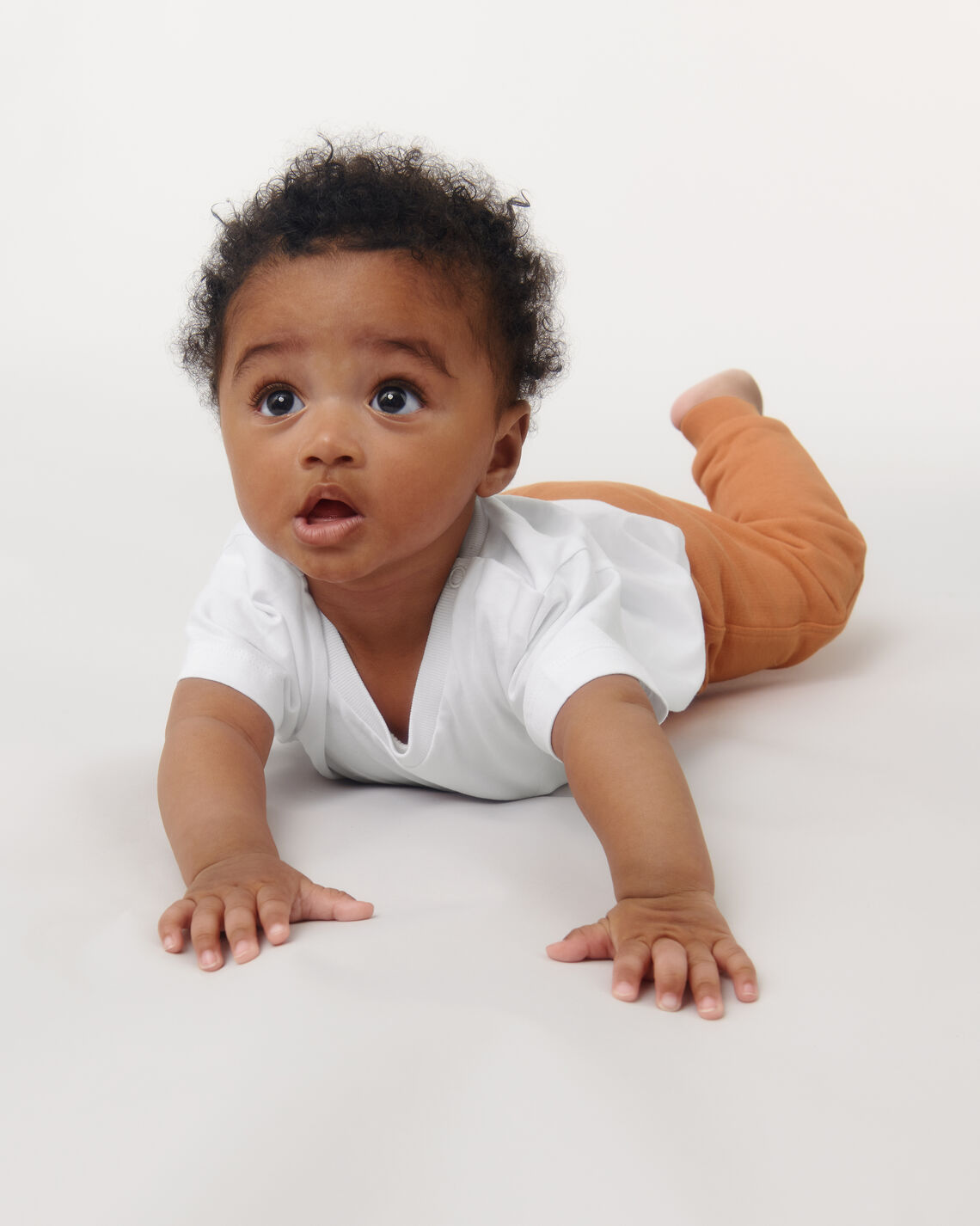 Baby Creator White Studio Front Main 0