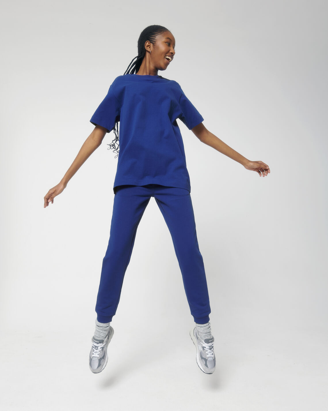Freestyler Worker Blue Studio Front Main 7