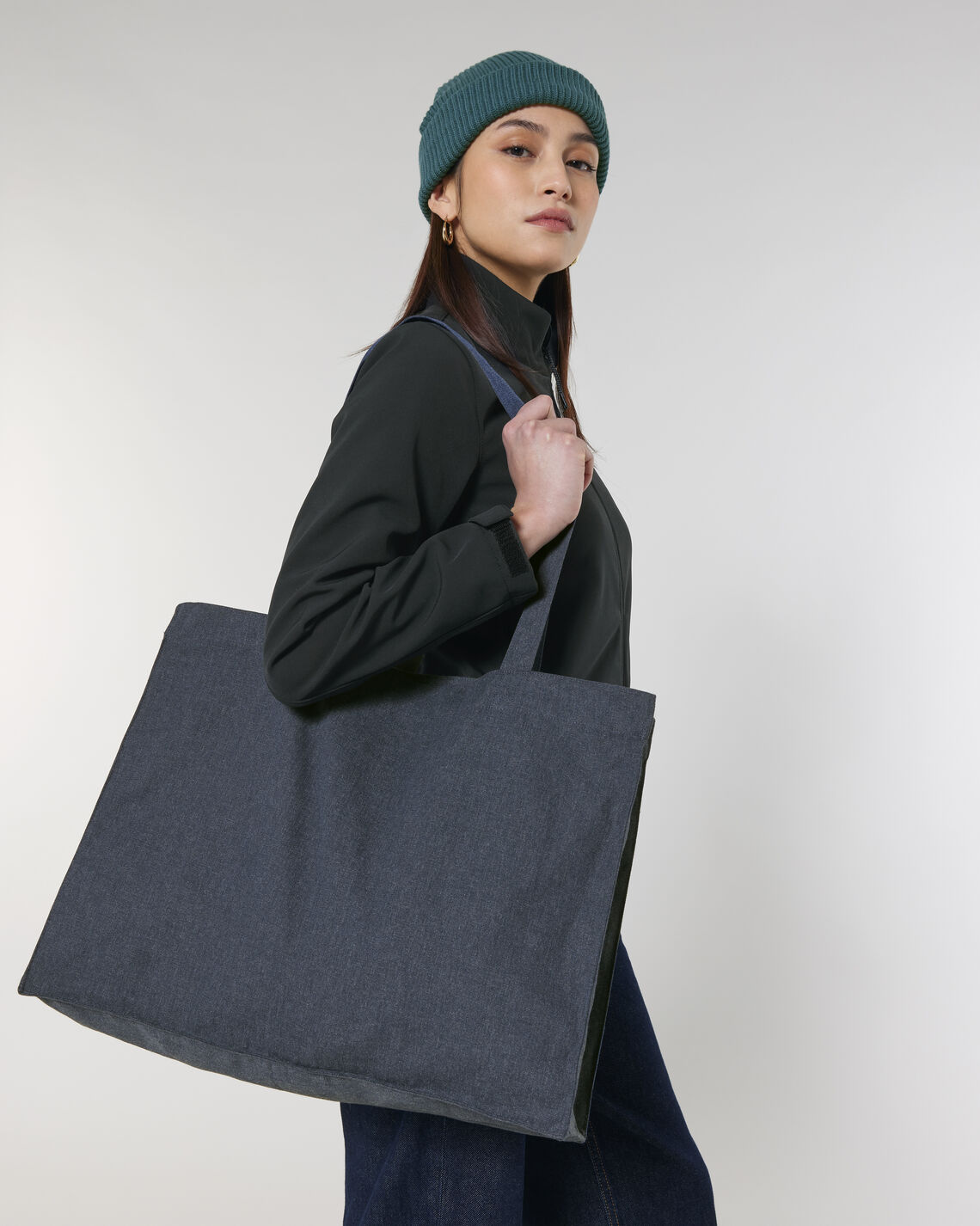 Shopping Bag Midnight Blue Studio Front Main 5