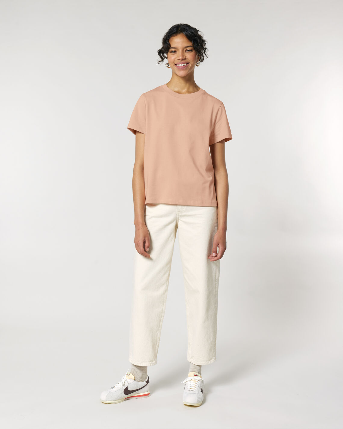 Stella Muser Fraiche Peche Studio Front Main 5